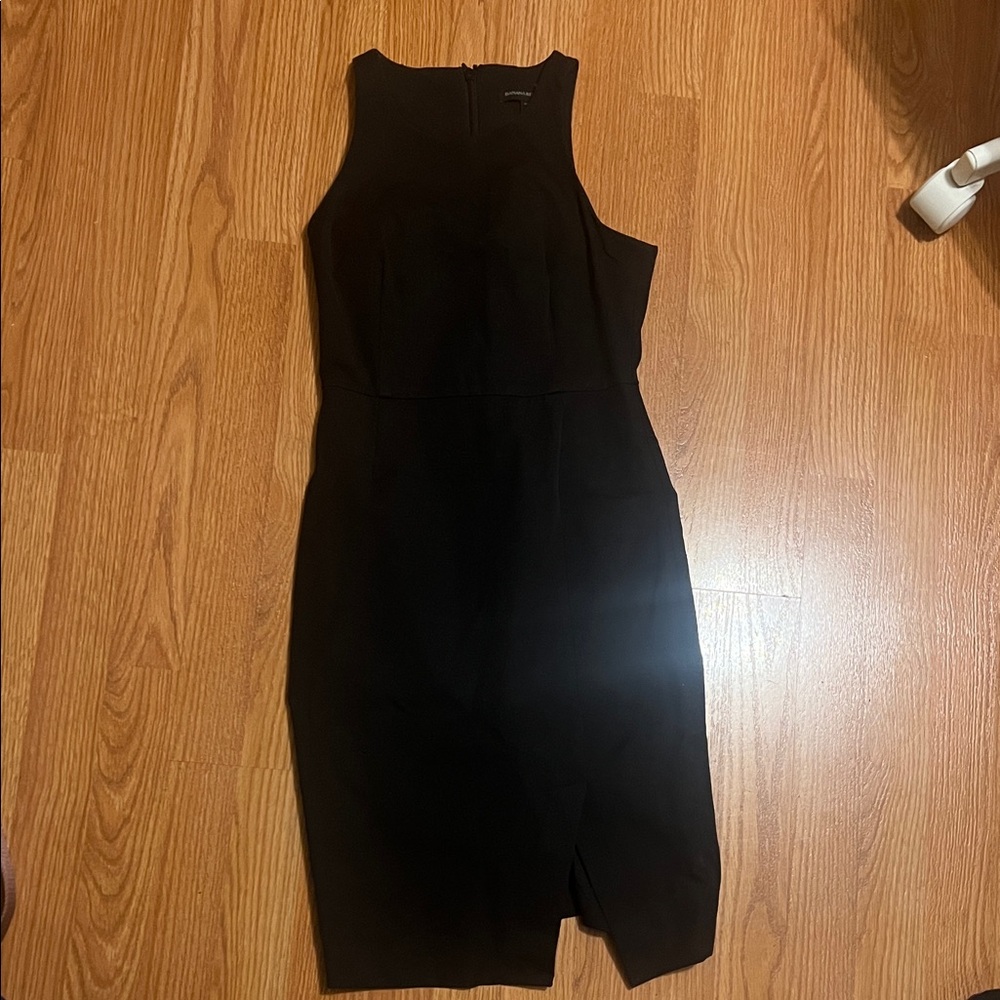 Fitted Black Sleeveless Dress